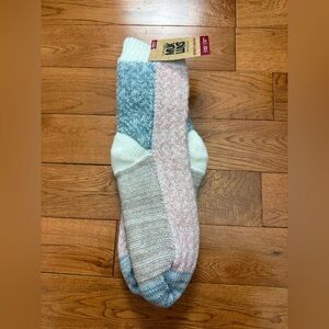 Muk Luks Slipper Socks NWT